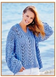 Голубой ажурный пуловер