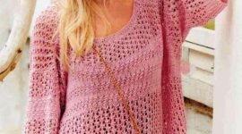Летний пуловер розового цвета